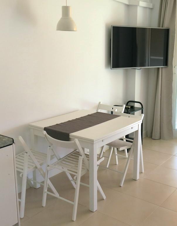 טורמולינוס Magical Sea View Studios מראה חיצוני תמונה