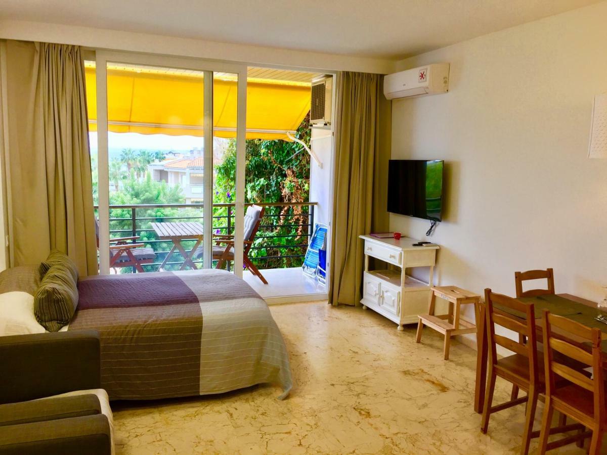 טורמולינוס Magical Sea View Studios מראה חיצוני תמונה